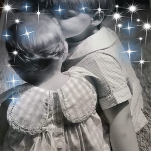 Meet your Posher, Holly